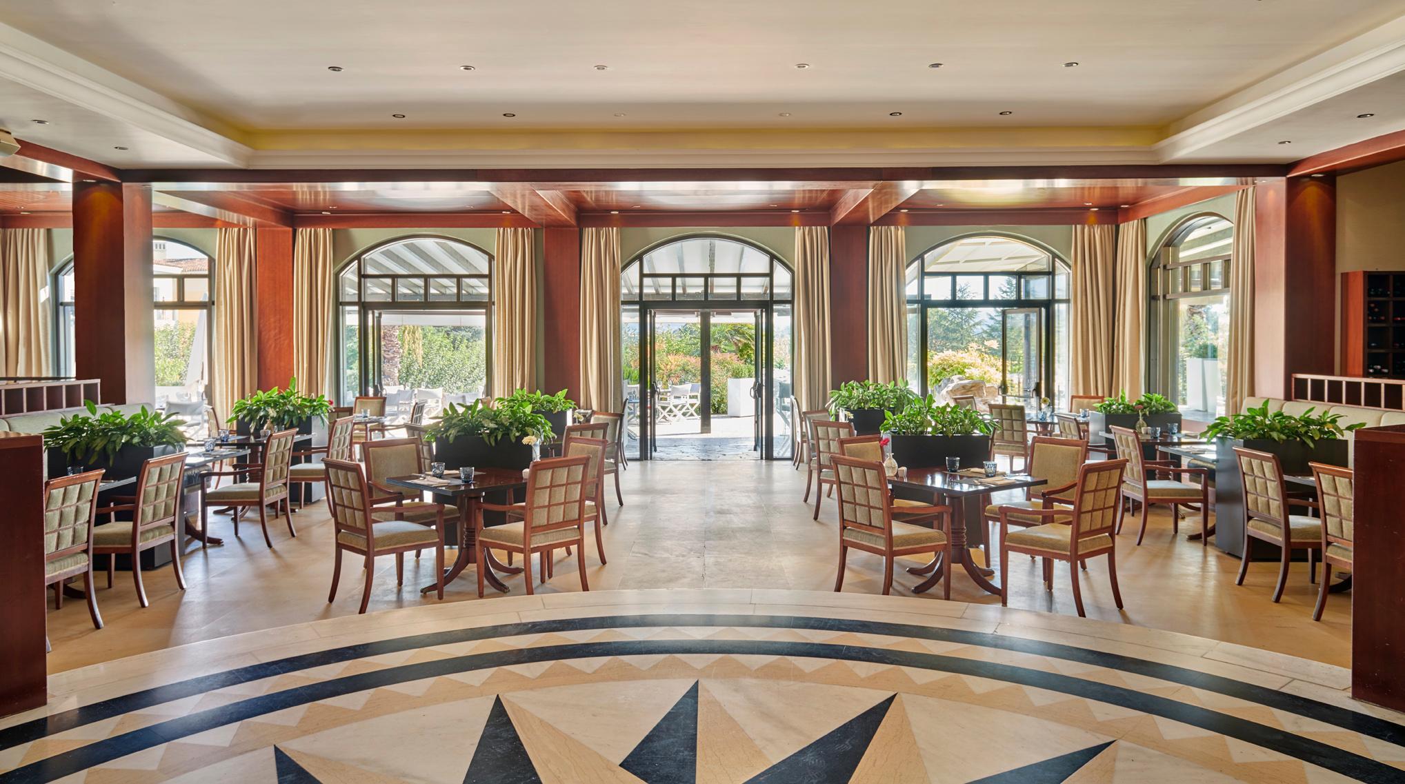 מלון Hyatt Regency 5*
