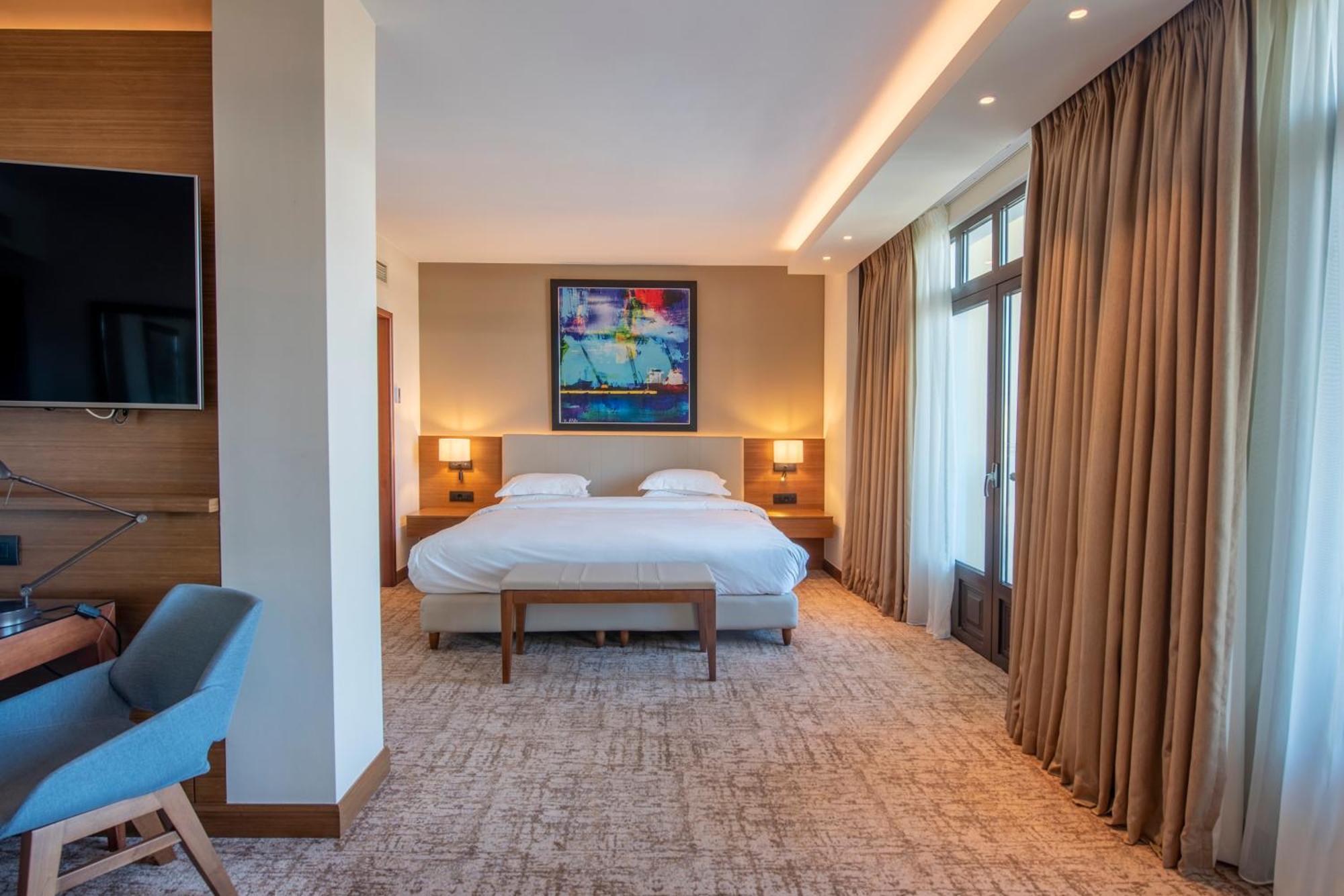 Hyatt Regency מלון